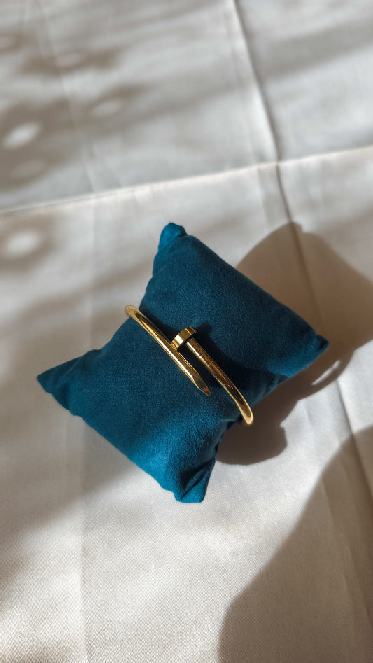 infinity CRTR  Bracelet