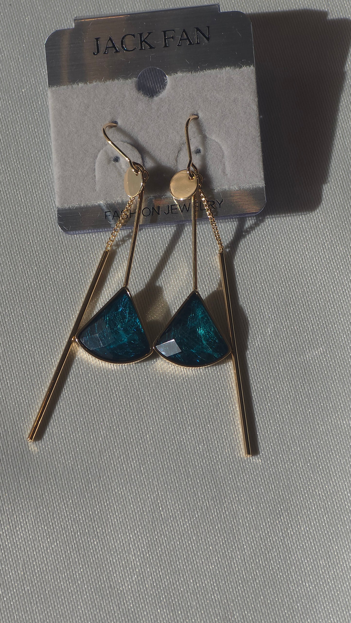 Viora PT Earings