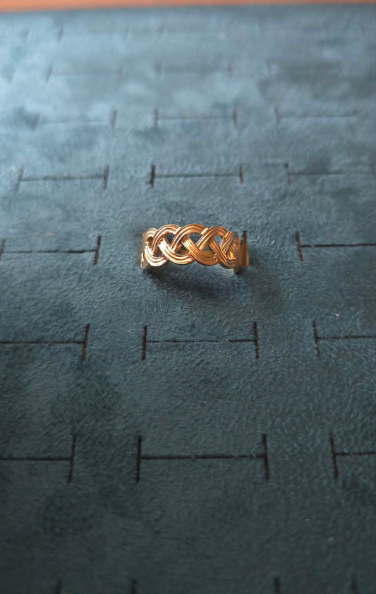 golden knot